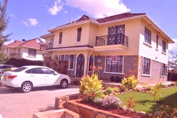 Evelyn, 34 — Escort in Athi River, Kenya