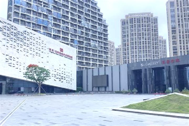 Evelyn, 34 — Escort in Shuitou, China