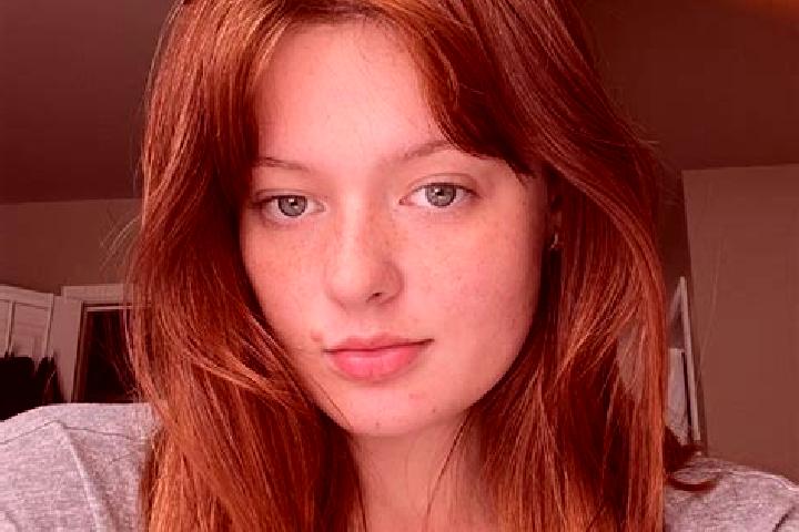 Evelyn, 35, a auburn brown-eyed caucasian companion based in Longido. Offering Erotic Massage, GFE, Tantra. Available for incall and outcall, day and evening...
