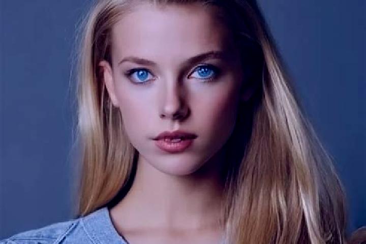 Evelyn, 35, a blonde grey-eyed mixed companion based in Heimenkirch. Offering Duos, Striptease, Deep French Kissing. Available for incall and outcall, day an...