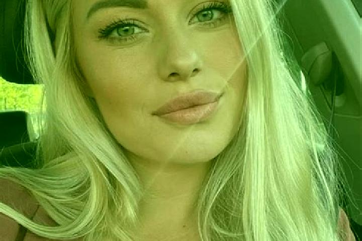 Evelyn, 35, a blonde hazel-eyed indian companion based in Cadell. Offering GFE, BDSM. Available for incall and outcall, day and evening dates.