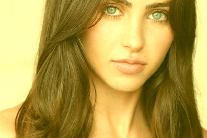 Evelyn, 35, a brunette amber-eyed middle eastern companion based in Saubion. Offering Tantra, Duos, Striptease. Available for incall and outcall, overnight b...