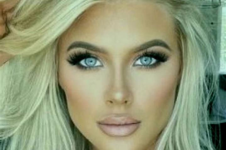 Evelyn, 35, a platinum blonde hazel-eyed latina companion based in Senoba. Offering Party Girl, Travel Companion, GFE, Overnight. Available for incall and ou...