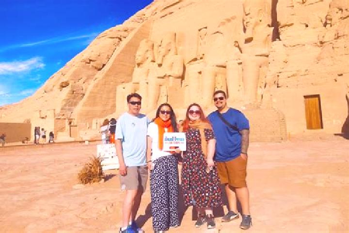 Evelyn, 35 — Escort in Abu Simbel, Egypt