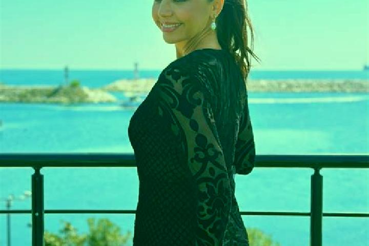 Evelyn, 35 — Escort in Burcukaya, Turkey
