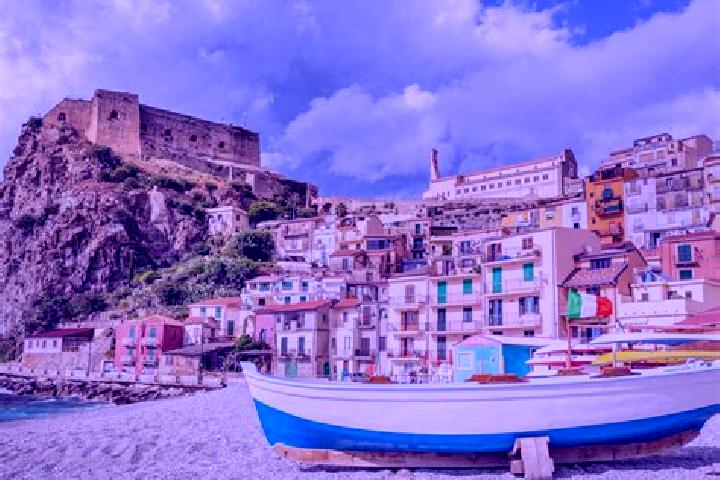 Evelyn, 35 — Escort in Cirella, Italy