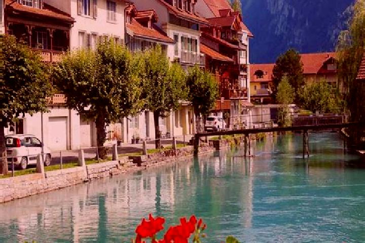 Evelyn, 35 — Escort in Oberkempten, Switzerland