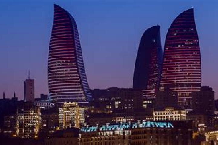 Evelyn, 35 — Escort in Ramana, Azerbaijan