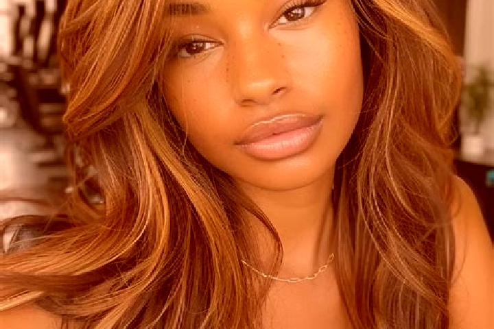 Evelyn, 36, a dark blonde brown-eyed slavic companion based in Pozo de Jarillas. Offering Erotic Massage, Overnight, 69, Girlfriend Experience, Travel Compan...