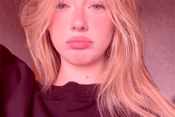 Evelyn, 36 — Escort in Olne, Belgium