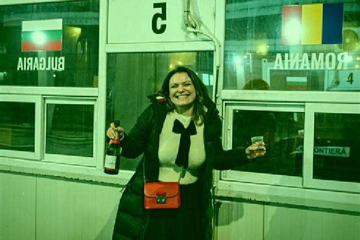 Evelyn, 36 — Escort in Pietrosu, Romania