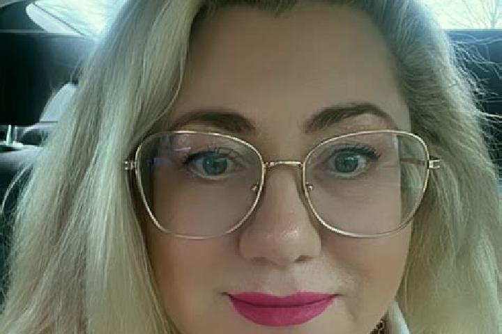 Evelyn, 36 — Escort in Rewal, Poland