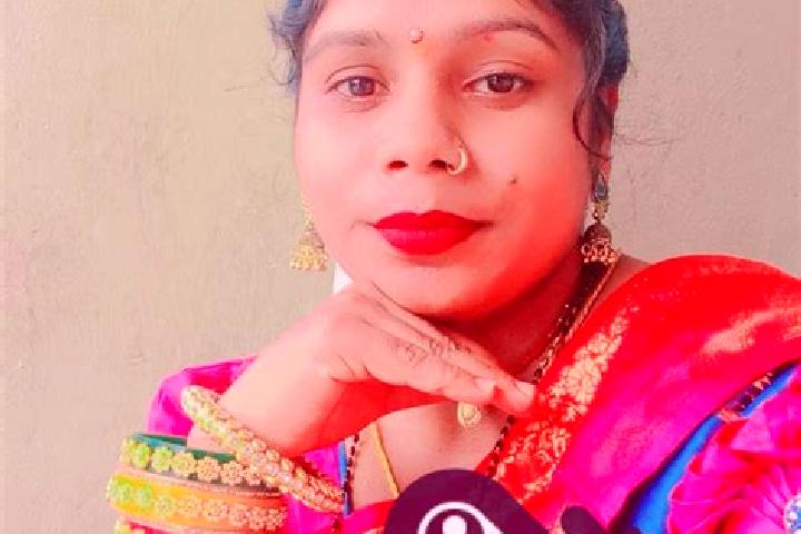 Evelyn, 36 — Escort in Tamgaon, India