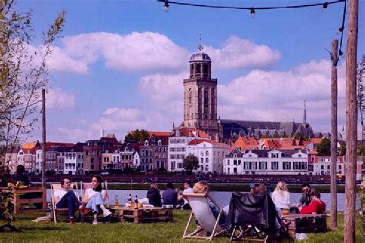 Evelyn, 36 — Escort in Wilp, Netherlands