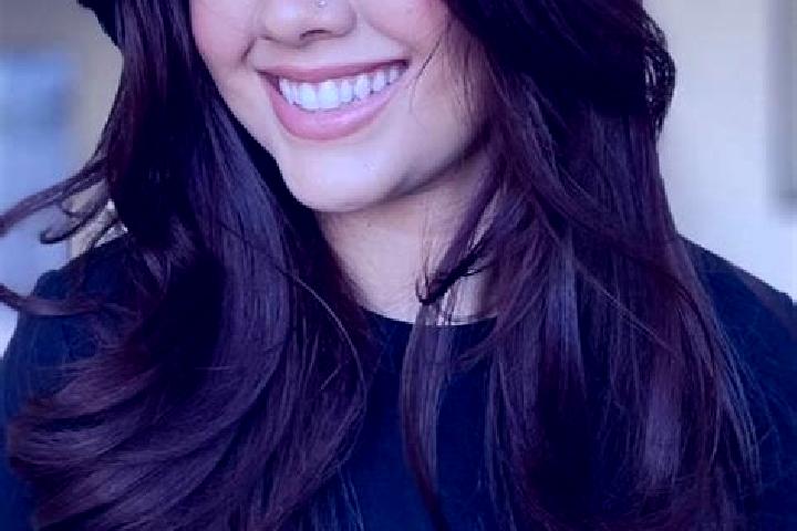 Evelyn, 37, a auburn amber-eyed asian companion based in Silvalde. Offering Girlfriend Experience, Couples, Travel Companion. Available for incall and outcal...