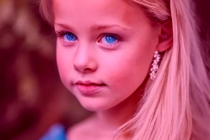 Evelyn, 37, a blonde blue-eyed ebony companion based in Junshan. Offering OWO, Party Girl, Travel Companion, CIM. Available for incall and outcall, day and e...