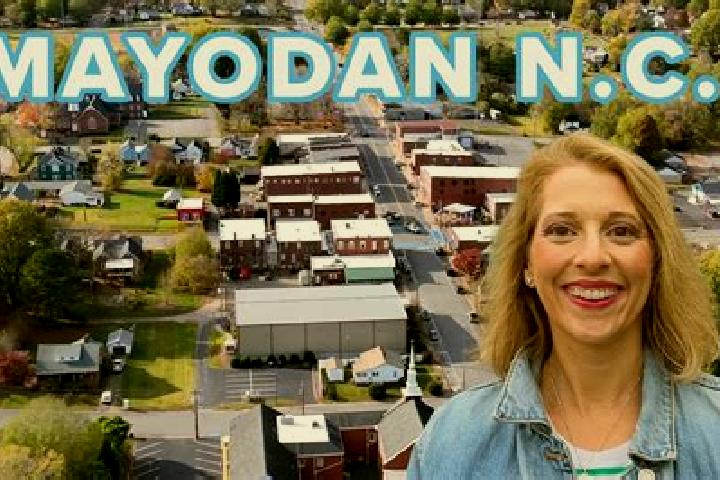 Evelyn, 37 — Escort in Mayodan, United States