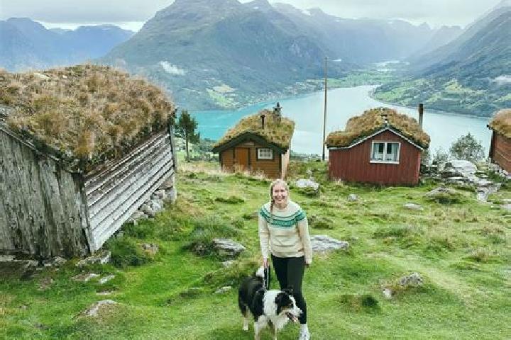 Evelyn, 37 — Escort in Neskollen, Norway