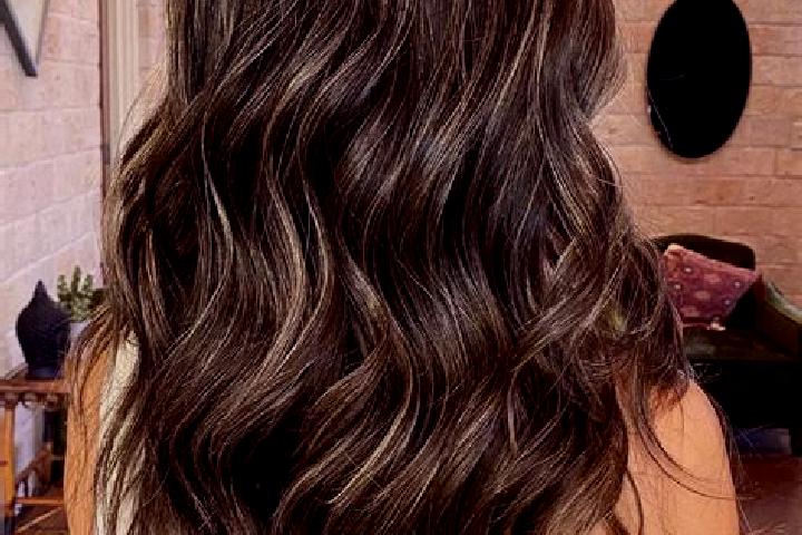 Evelyn, 38, a brunette grey-eyed ebony companion based in Tikapur. Offering Party Girl, Overnight, Erotic Massage, Duos. Available for incall and outcall, ov...