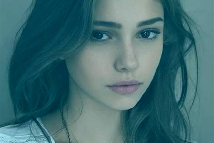 Evelyn, 38, a chestnut grey-eyed slavic companion based in Cariamanga. Offering Overnight, GFE, CIM, Prostate Massage, Domination. Available for incall and o...