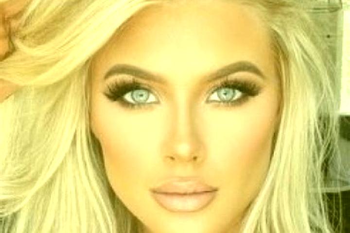 Evelyn, 38, a platinum blonde amber-eyed ebony companion based in Mesa de Bani. Offering OWO, Girlfriend Experience, Erotic Massage, GFE. Available for incal...