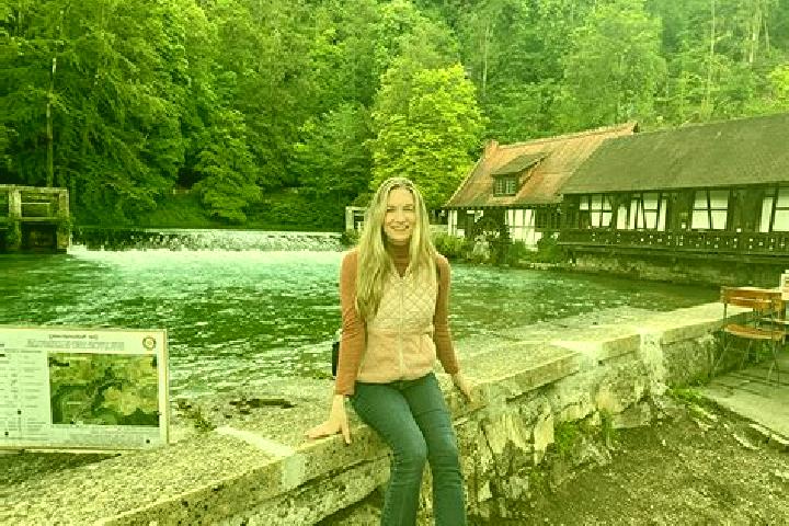 Evelyn, 38 — Escort in Blaubeuren, Germany