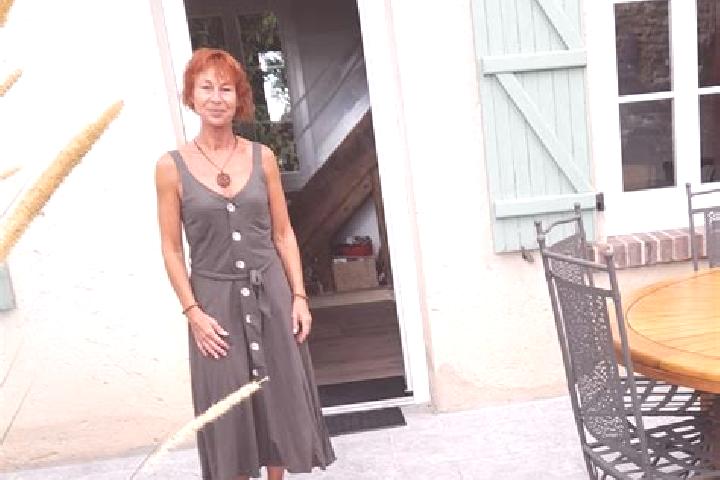 Evelyn, 38 — Escort in Houlbec-Cocherel, France