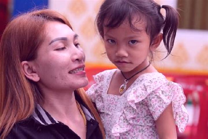 Evelyn, 38 — Escort in Khlong Toei, Thailand