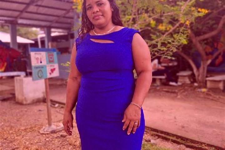 Evelyn, 38 — Escort in Punta Ocote, Honduras