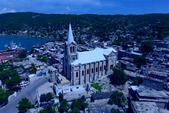 Evelyn, 38 — Escort in Saint-Marc, Haiti