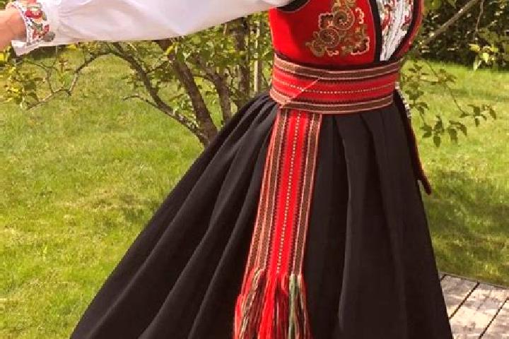 Evelyn, 38 — Escort in Varhaug, Norway