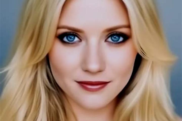 Evelyn, 39, a blonde dark-eyed caucasian companion based in Mousehole. Offering BDSM, Party Girl, Massage, Overnight. Available for incall and outcall, overn...