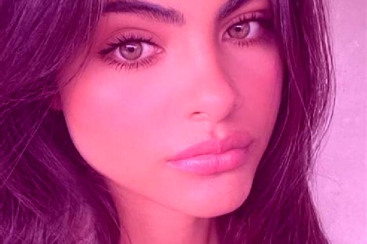 Evelyn, 39, a brunette grey-eyed indian companion based in Selimiye. Offering Fetish, Striptease, CIM. Available for incall and outcall, overnight bookings a...