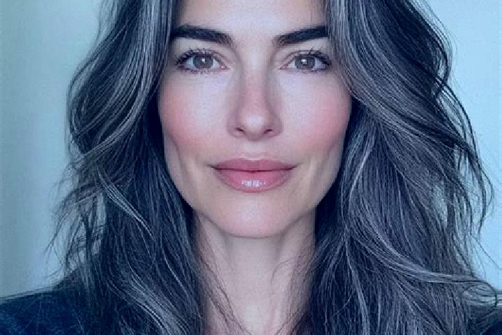 Evelyn, 39, a brunette grey-eyed mixed companion based in Laroque-Timbaut. Offering Couples, Girlfriend Experience, A-Level. Available for incall and outcall...