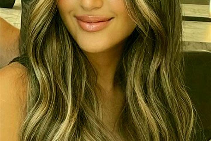 Evelyn, 39, a dark blonde brown-eyed indian companion based in Pisecne. Offering Striptease, A-Level, Domination. Available for incall and outcall, day and e...