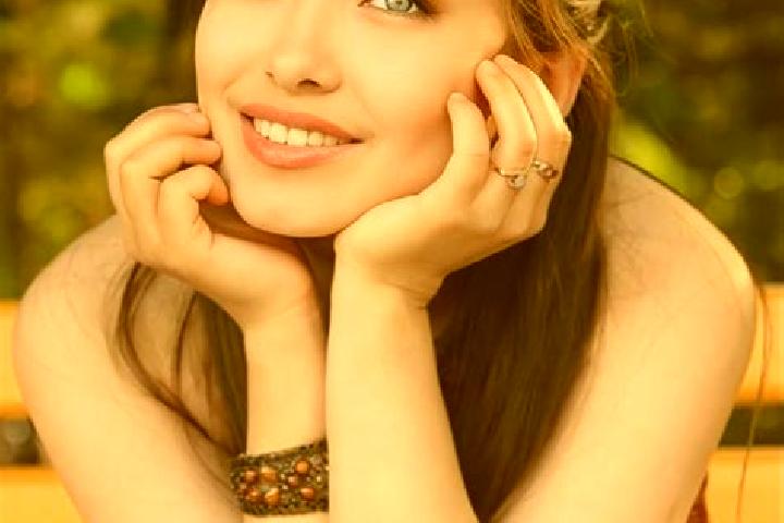 Evelyn, 39, a red blue-eyed asian companion based in Almis du Guigou. Offering Tantra, OWO, Roleplay, Girlfriend Experience. Available for incall and outcall...