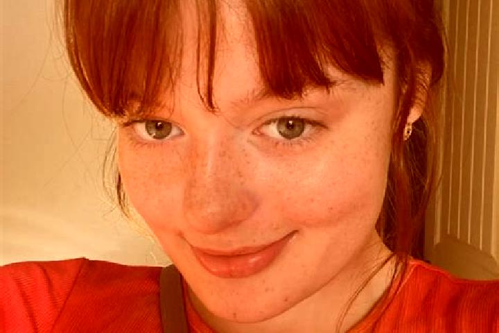 Evelyn, 39, a red brown-eyed caribbean companion based in Gremberghoven. Offering Dinner Date, CIM, Roleplay, Tantra. Available for incall and outcall, day a...