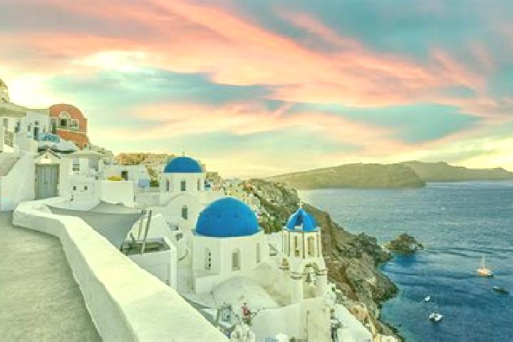 Evelyn, 39 — Escort in Kosmira, Greece