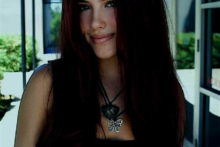 Grace, 20, a auburn dark-eyed latina companion based in La Monja. Offering Prostate Massage, Massage, BDSM, Deep French Kissing. Available for incall and out...