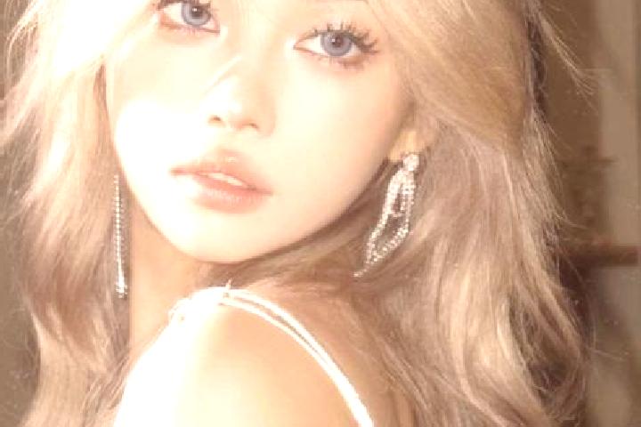 Grace, 20, a blonde dark-eyed asian companion based in Cachoeira de Minas. Offering 69, A-Level, Roleplay, Domination. Available for incall and outcall, over...