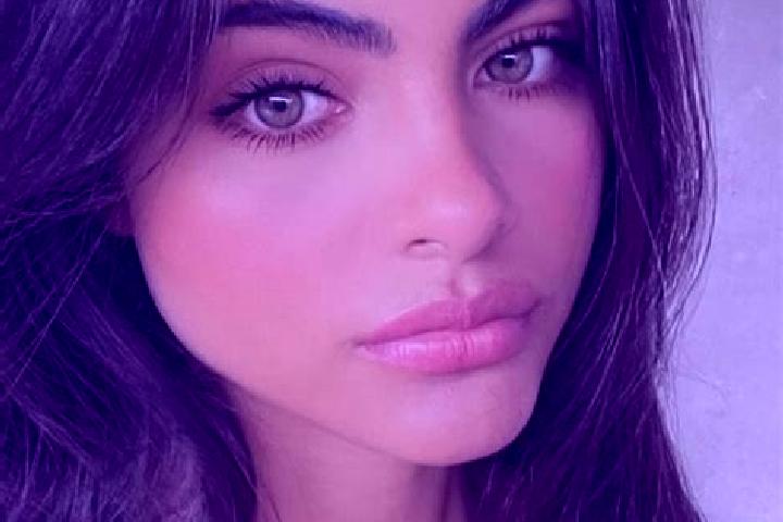 Grace, 20, a brunette amber-eyed indian companion based in Pugchen Chico. Offering Roleplay, Fetish, 69, Prostate Massage. Available for incall and outcall, ...