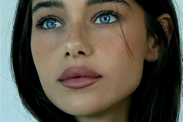 Grace, 20, a brunette grey-eyed caribbean companion based in Regiakademiatelep. Offering Couples, OWO, Travel Companion. Available for incall and outcall, ov...