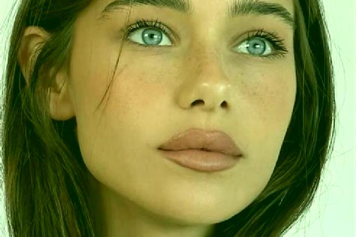 Grace, 20, a brunette grey-eyed european companion based in Bailleul. Offering Couples, Duos, Prostate Massage. Available for incall and outcall, day and eve...