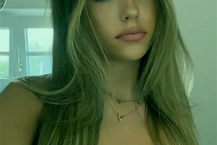 Grace, 20, a dark blonde brown-eyed slavic companion based in Lubia. Offering Overnight, Dinner Date, Girlfriend Experience, Couples. Available for incall an...