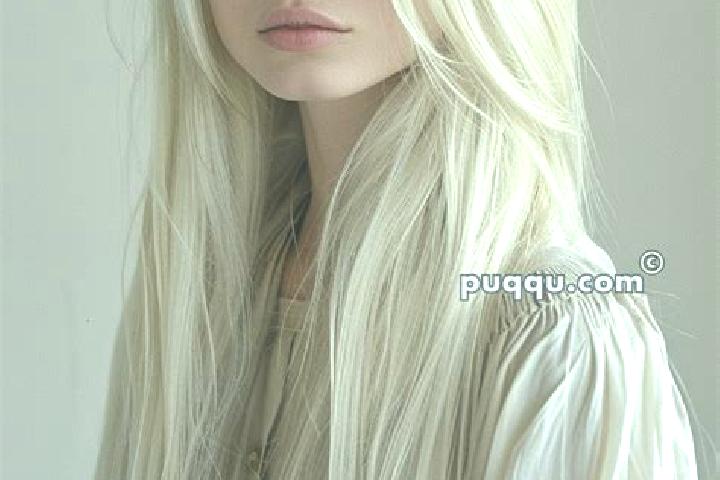 Grace, 20, a platinum blonde blue-eyed slavic companion based in Lazfons. Offering Tantra, 69. Available for incall and outcall, day and evening dates.