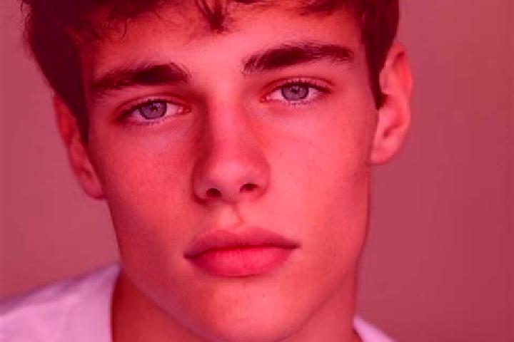 Grace, 20, a red brown-eyed caucasian companion based in Tolbo. Offering A-Level, BDSM, Party Girl. Available for incall and outcall, day and evening dates.