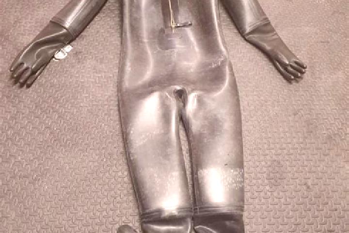 Grace, 20, a red grey-eyed caribbean companion based in Tinchebray. Offering Overnight, Fetish, BDSM. Available for incall and outcall, overnight bookings av...