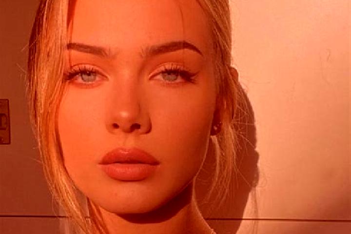 Grace, 20, a red grey-eyed european companion based in Maiera. Offering Travel Companion, CIM, Tantra, OWO, Duos. Available for incall and outcall, day and e...