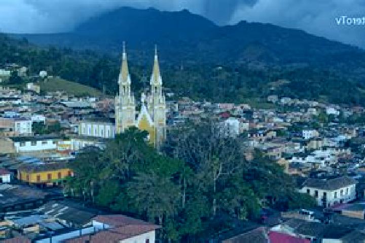 Grace, 20 — Escort in Guaca, Colombia