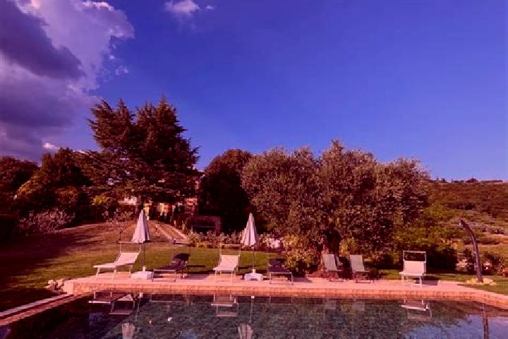 Grace, 20 — Escort in Scalo Romagnano al Monte, Italy